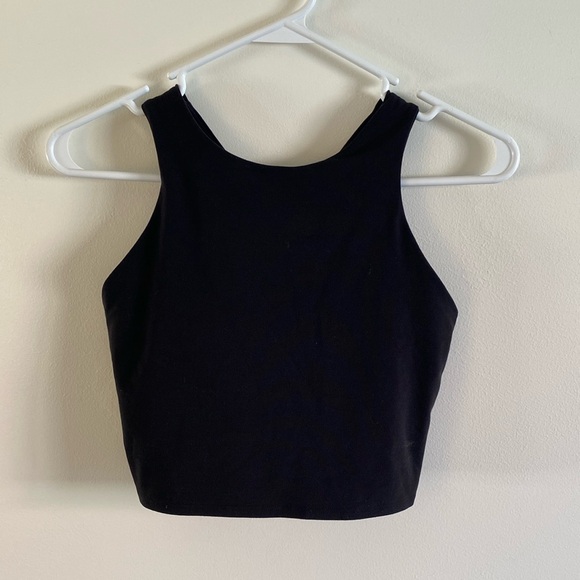 Athleta Conscious Crop (D-DD) - Picture 3 of 7